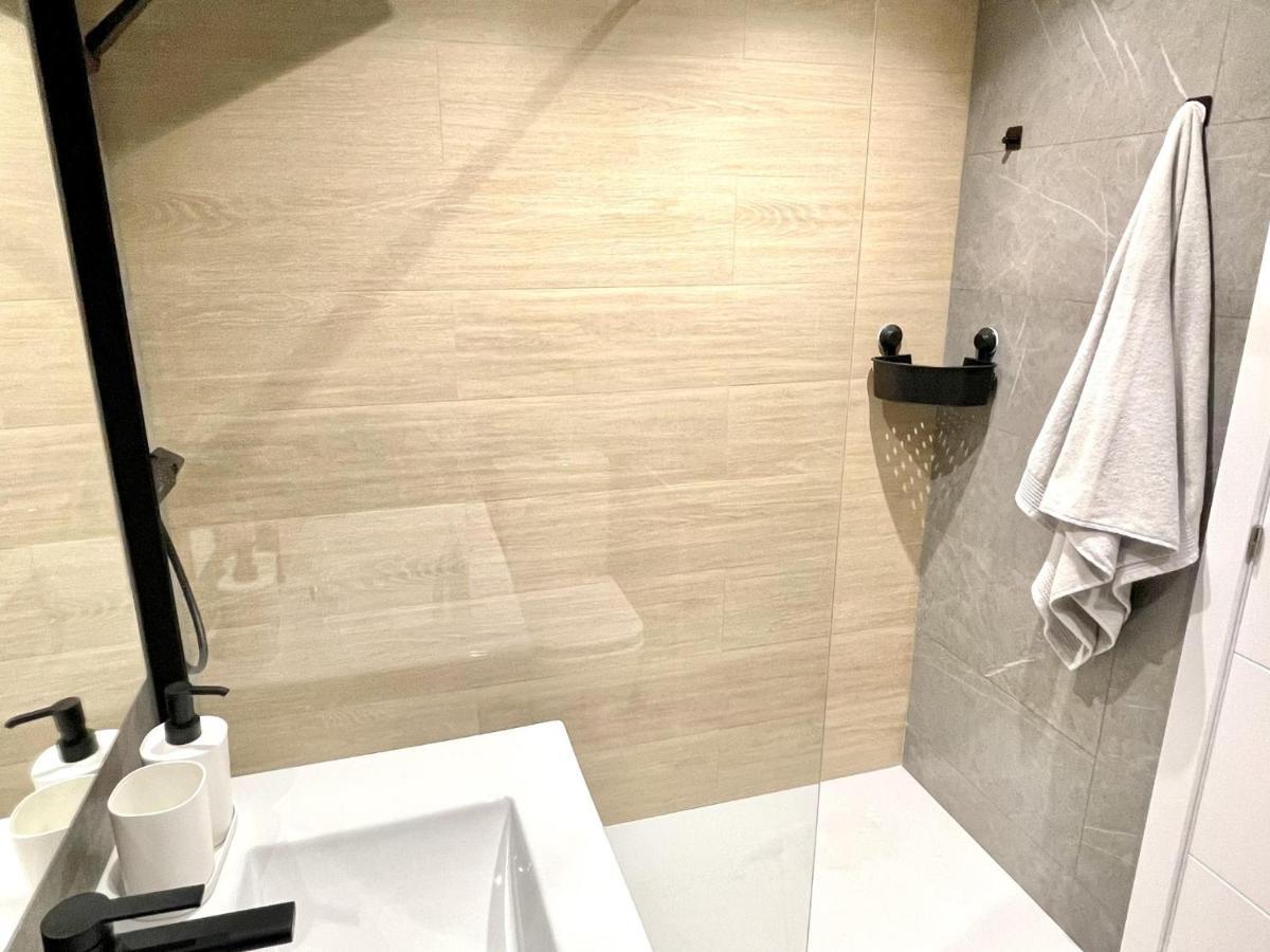 Apartbeach Michelangelo De Luxe Climatizado Y Junto Playa 08 サロウ エクステリア 写真